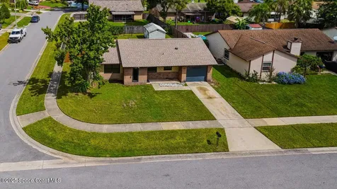 7609 Panthera Court Orlando FL 32822
