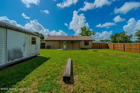 7609 Panthera Court Orlando FL 32822
