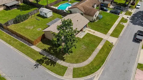 7609 Panthera Court Orlando FL 32822
