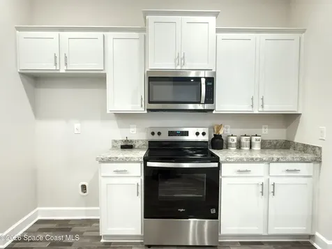 832 Majestic Avenue Sebastian FL 32958