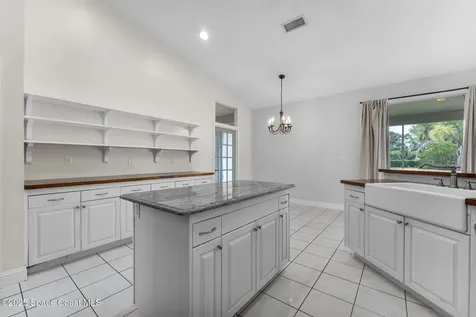 370 Northgrove Drive Merritt Island FL 32953