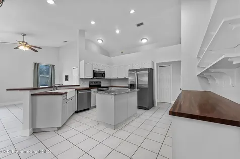 370 Northgrove Drive Merritt Island FL 32953