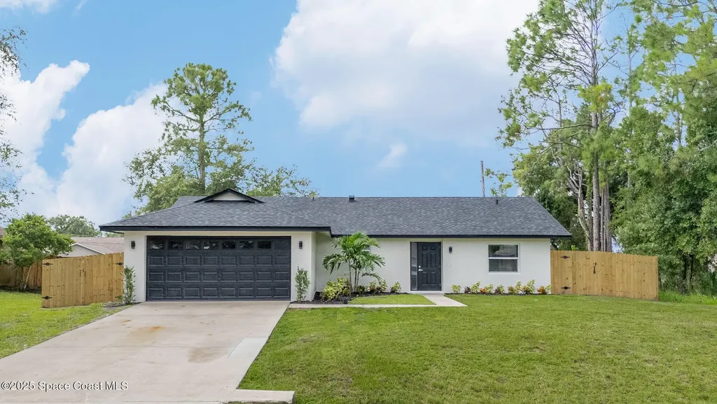 1670 Heartwellville Street NW Palm Bay FL 32907