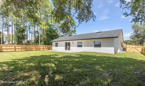 1670 Heartwellville Street NW Palm Bay FL 32907