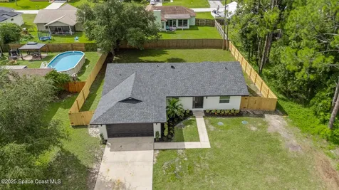 1670 Heartwellville Street NW Palm Bay FL 32907