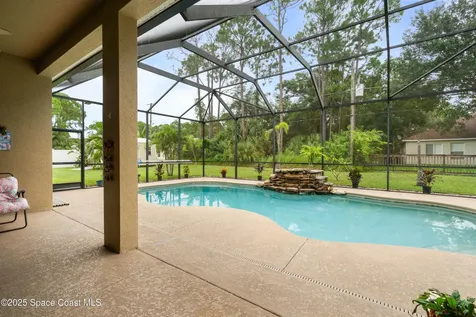 185 Dandridge Avenue NW Palm Bay FL 32907