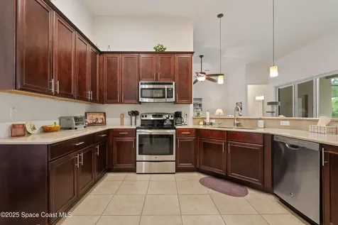 185 Dandridge Avenue NW Palm Bay FL 32907