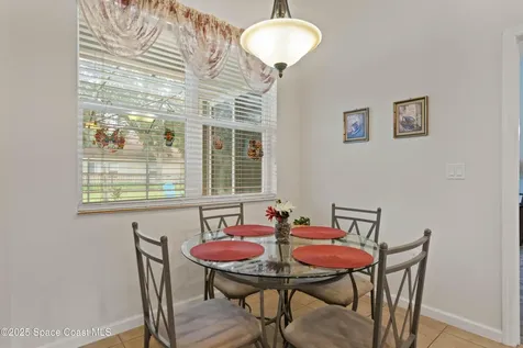 185 Dandridge Avenue NW Palm Bay FL 32907