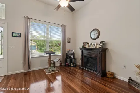 185 Dandridge Avenue NW Palm Bay FL 32907