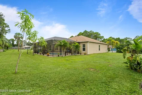 185 Dandridge Avenue NW Palm Bay FL 32907