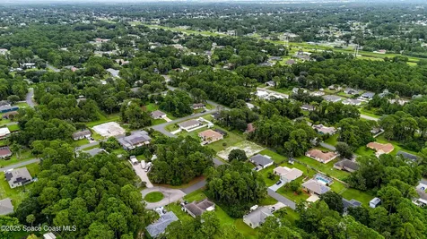 185 Dandridge Avenue NW Palm Bay FL 32907