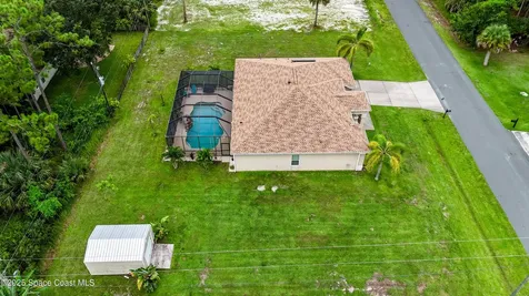 185 Dandridge Avenue NW Palm Bay FL 32907