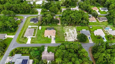 185 Dandridge Avenue NW Palm Bay FL 32907
