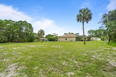 185 Dandridge Avenue NW Palm Bay FL 32907