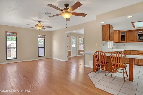 2048 Henry Avenue Melbourne FL 32904