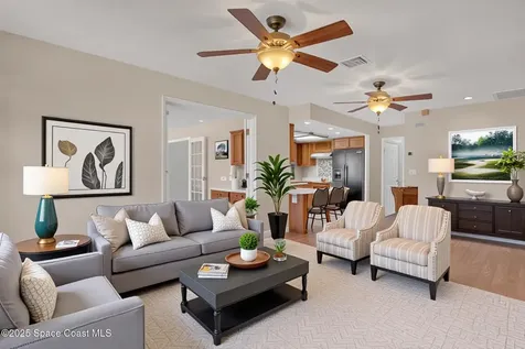 2048 Henry Avenue Melbourne FL 32904