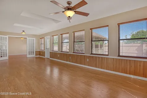 2048 Henry Avenue Melbourne FL 32904