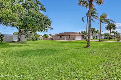 2048 Henry Avenue Melbourne FL 32904