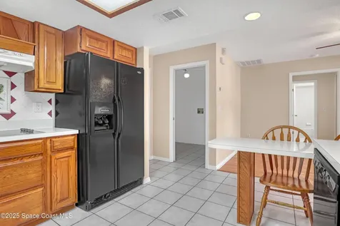2048 Henry Avenue Melbourne FL 32904