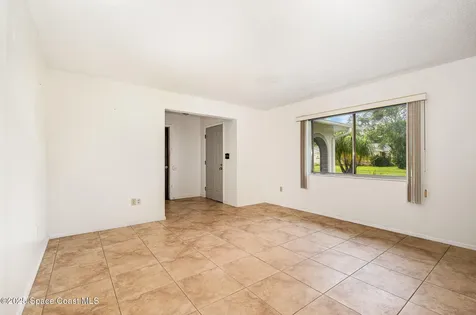 2565 Ravenswood Drive Titusville FL 32780