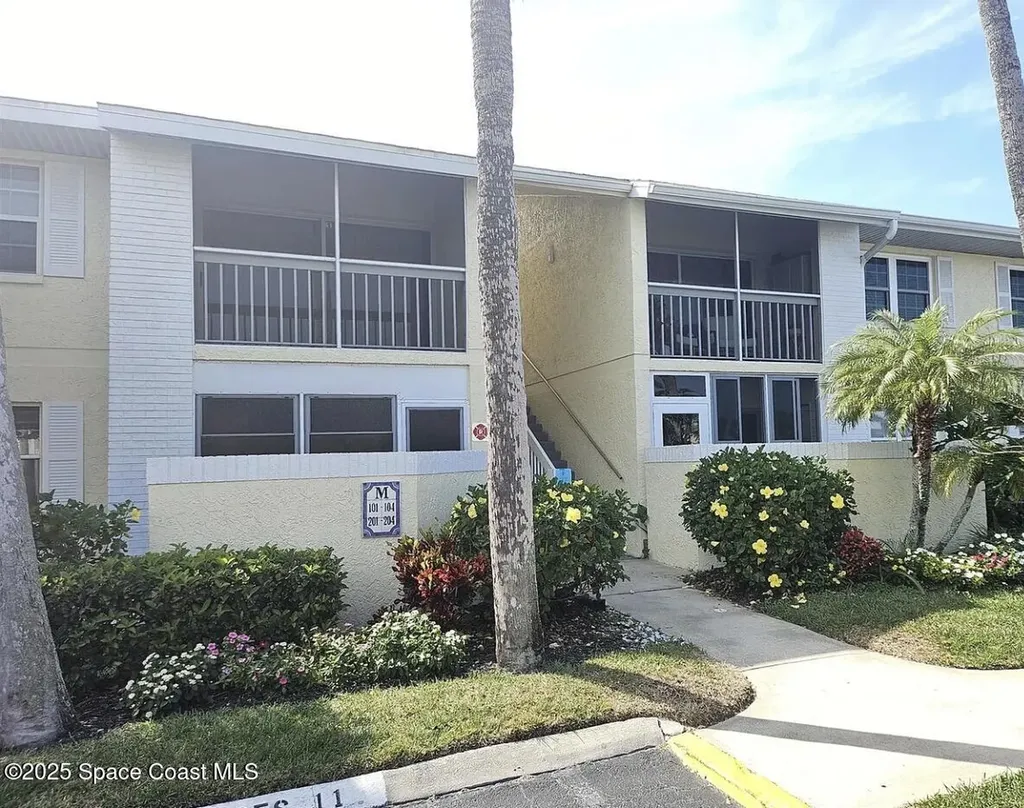 915 Sonesta Avenue NE Palm Bay FL 32905