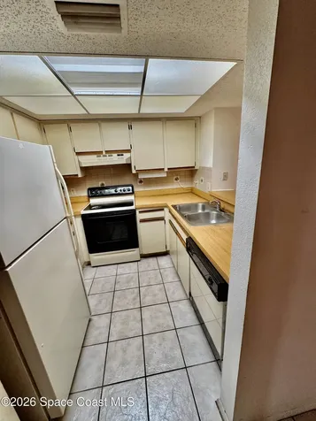 915 Sonesta Avenue NE Palm Bay FL 32905