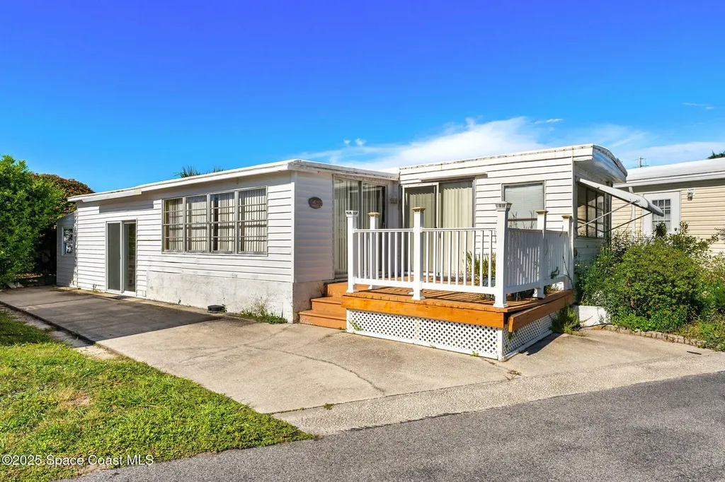 206 Liberty Lane Melbourne Beach FL 32951