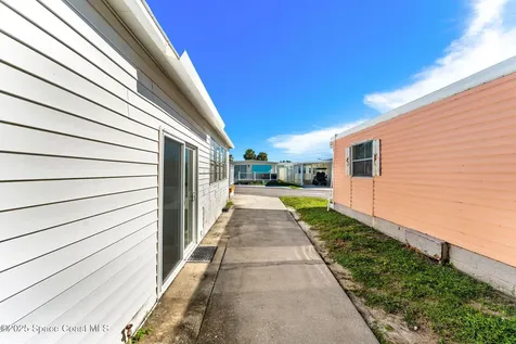 206 Liberty Lane Melbourne Beach FL 32951