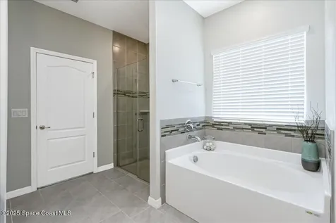 2420 Roygaris Street NW Palm Bay FL 32907
