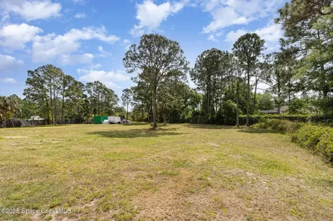 1681 Antique Terrace SE Palm Bay FL 32909