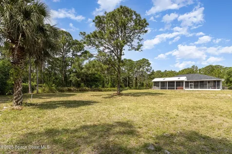 1681 Antique Terrace SE Palm Bay FL 32909