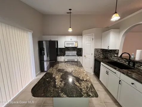 2245 Redwood Circle NE Palm Bay FL 32905