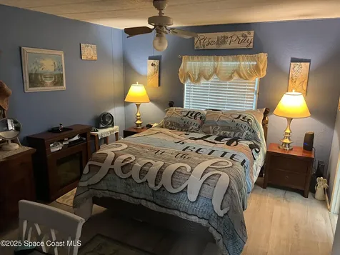 1724 Mango Street NE Palm Bay FL 32905
