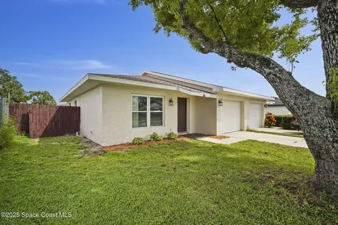 105 W Towne Place Titusville FL 32796