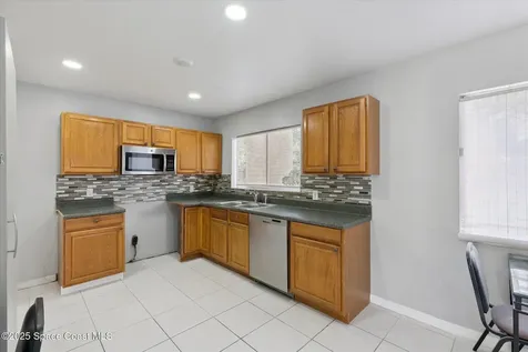 1390 Mariposa Drive NE Palm Bay FL 32905