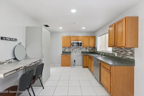 1390 Mariposa Drive NE Palm Bay FL 32905