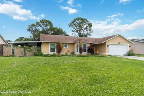 6581 Bancroft Avenue Cocoa FL 32927