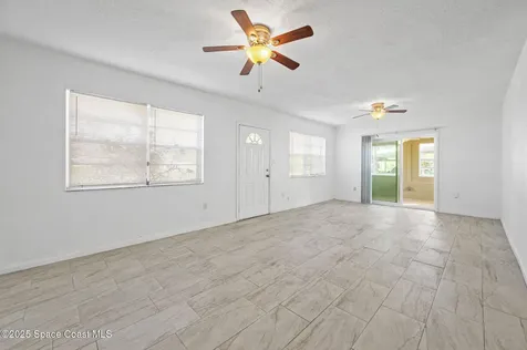907 Espanola Way Melbourne FL 32901