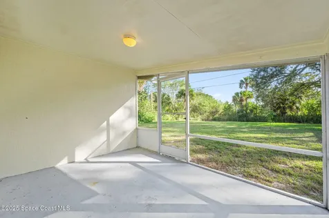 907 Espanola Way Melbourne FL 32901
