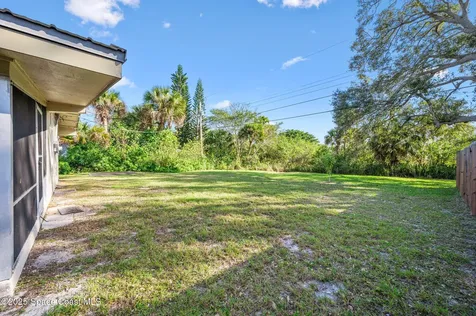 907 Espanola Way Melbourne FL 32901