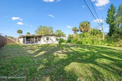 907 Espanola Way Melbourne FL 32901