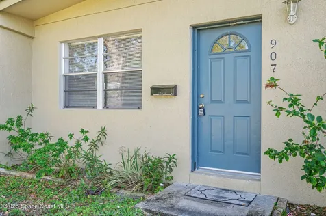 907 Espanola Way Melbourne FL 32901