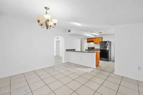 907 Espanola Way Melbourne FL 32901