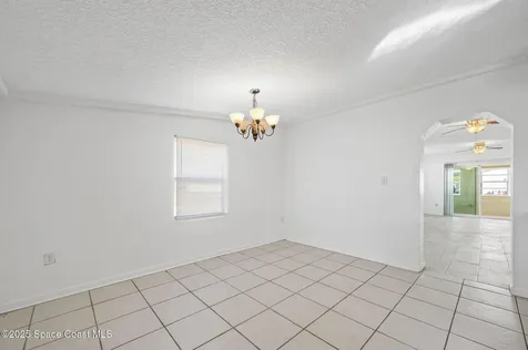 907 Espanola Way Melbourne FL 32901