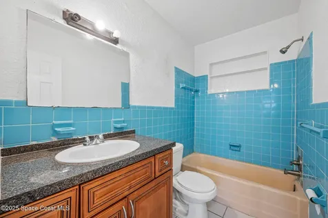 907 Espanola Way Melbourne FL 32901
