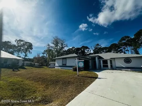 298 Dobbins Road NW Palm Bay FL 32907