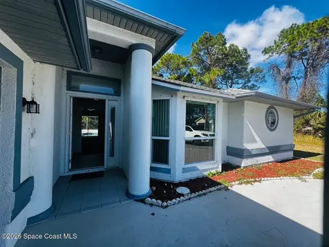 298 Dobbins Road NW Palm Bay FL 32907