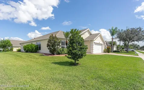 2301 Bridgeport Circle Rockledge FL 32955