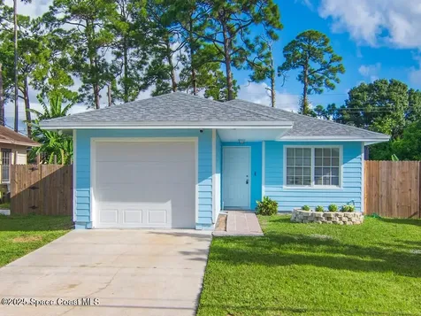 2946 1st Street SW Vero Beach FL 32968