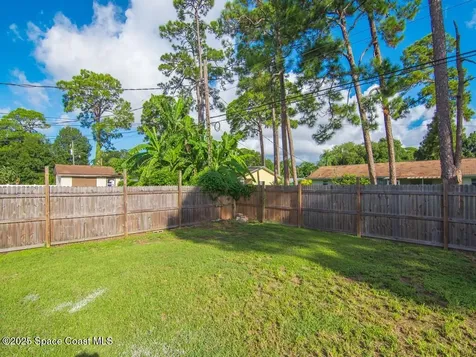 2946 1st Street SW Vero Beach FL 32968